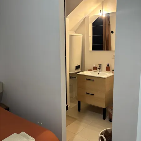 Clim - Hypercentre - Arenes A Pied Apartmán